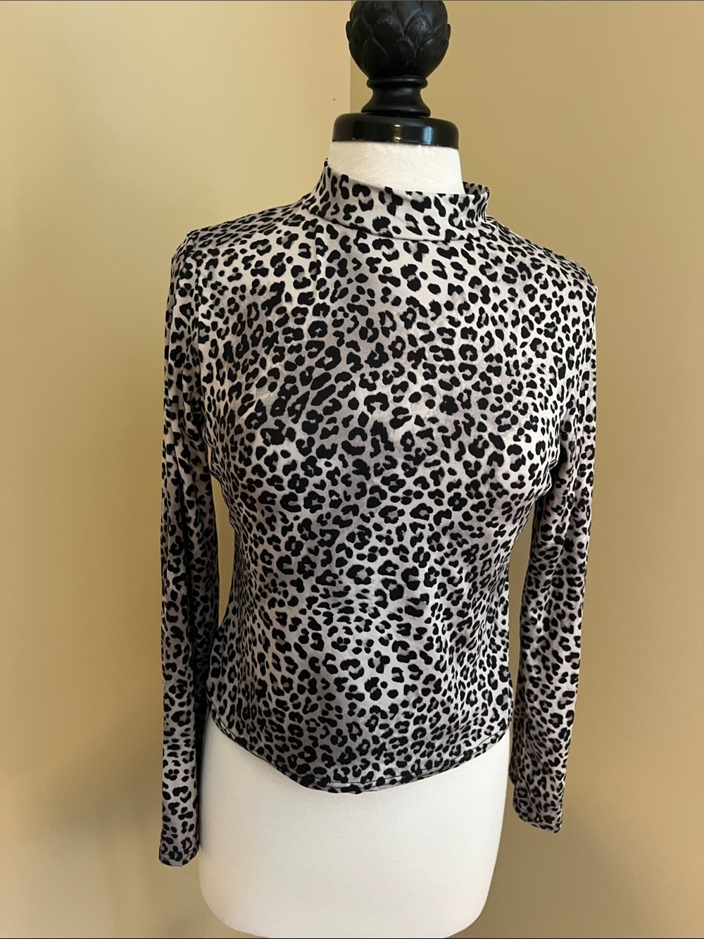 Leopard print long sleeve mock neck